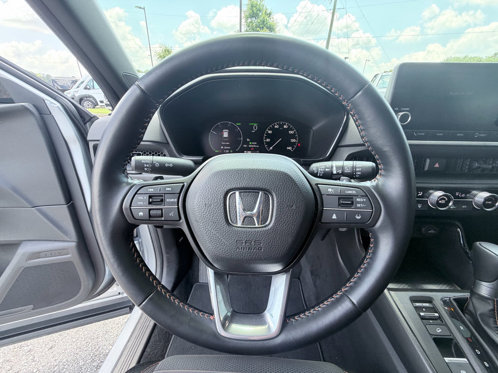 Used 2025 Honda CR-V Sport image 14