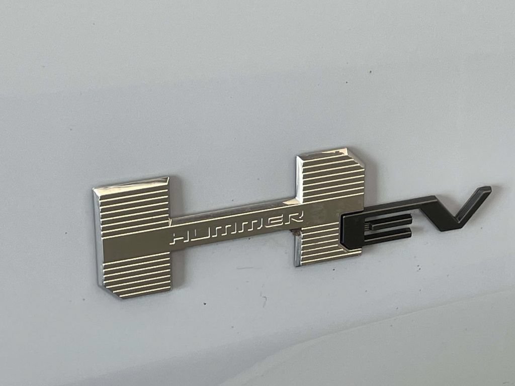 Used 2025 GMC Hummer EV 2X AWD/4WD image 11