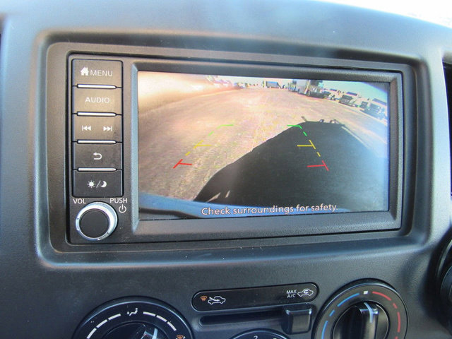 Used 2021 Nissan NV200 SV w/ Sliding Door Glass Package image 43