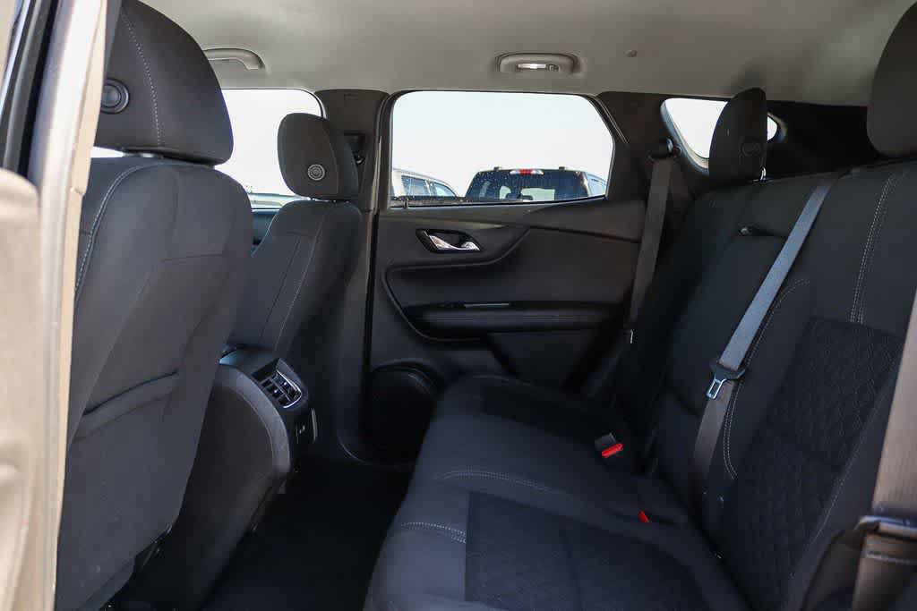 Used 2020 Chevrolet Blazer LT FWD image 18