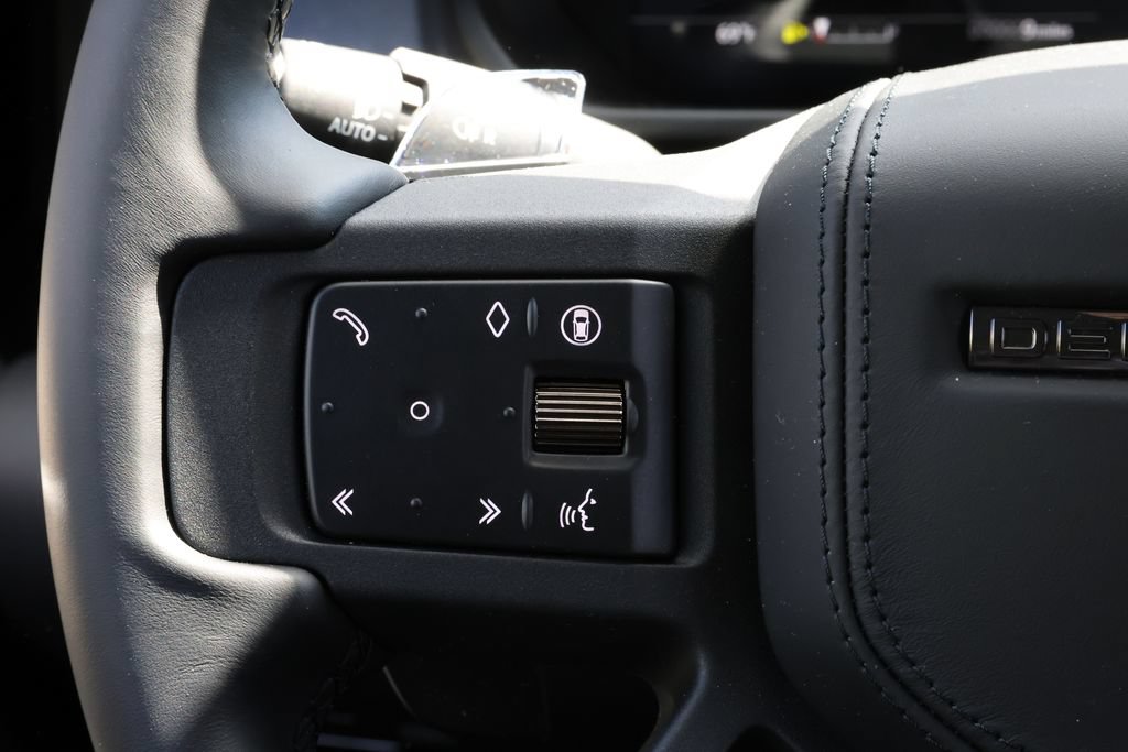 New 2026 Land Rover Defender 110 OCTA AWD/4WD image 29