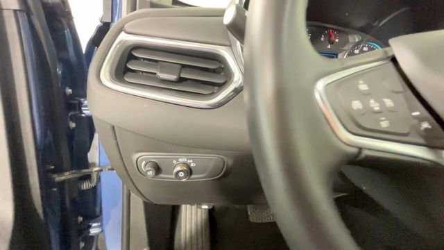 Used 2024 Chevrolet Equinox LT FWD image 27