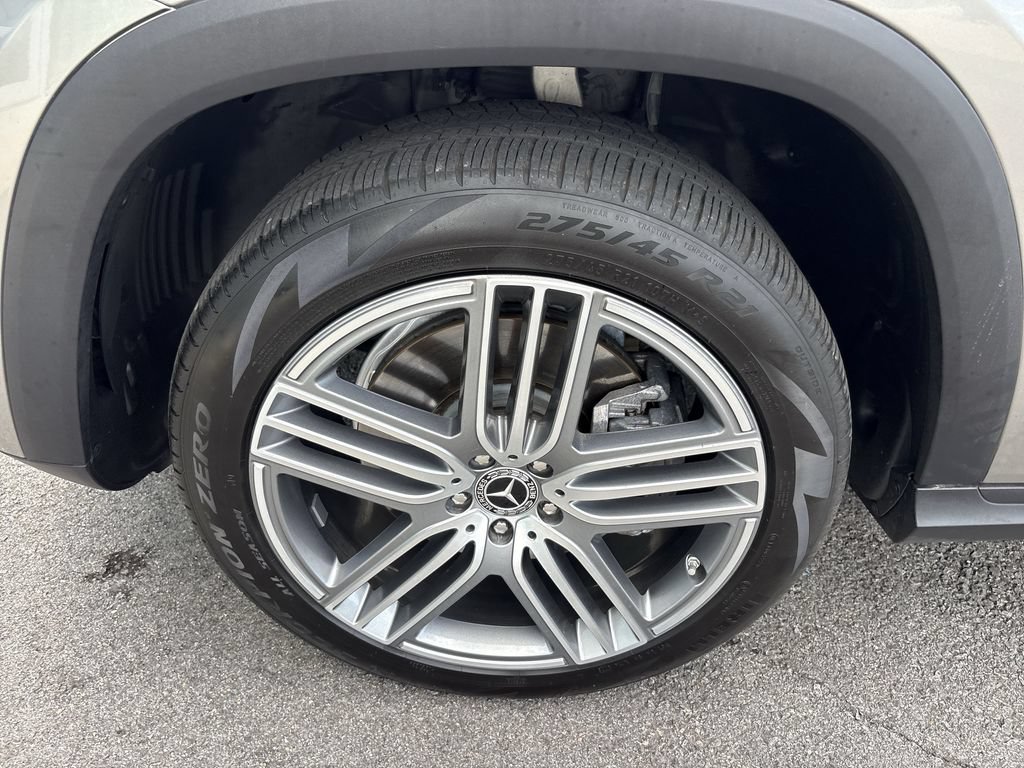 Used 2020 Mercedes-Benz GLS 450 4MATIC image 16