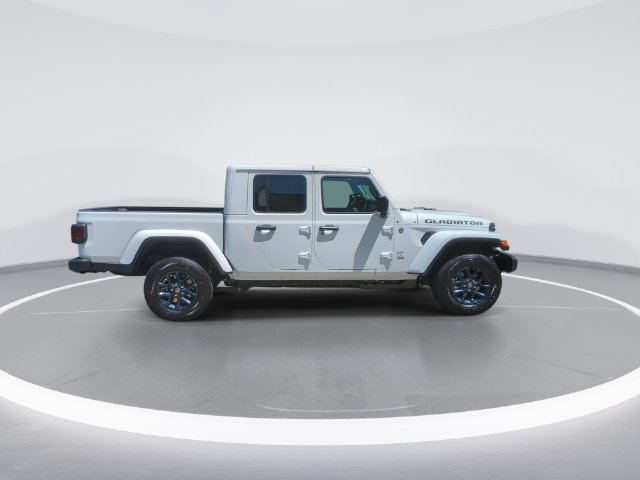 New 2026 Jeep Gladiator Sport AWD/4WD image 9