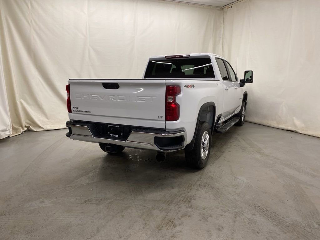 Used 2025 Chevrolet Silverado 2500 LT w/ Convenience Package AWD/4WD image 6