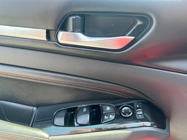 Used 2023 Nissan Altima 2.5 SR FWD image 14