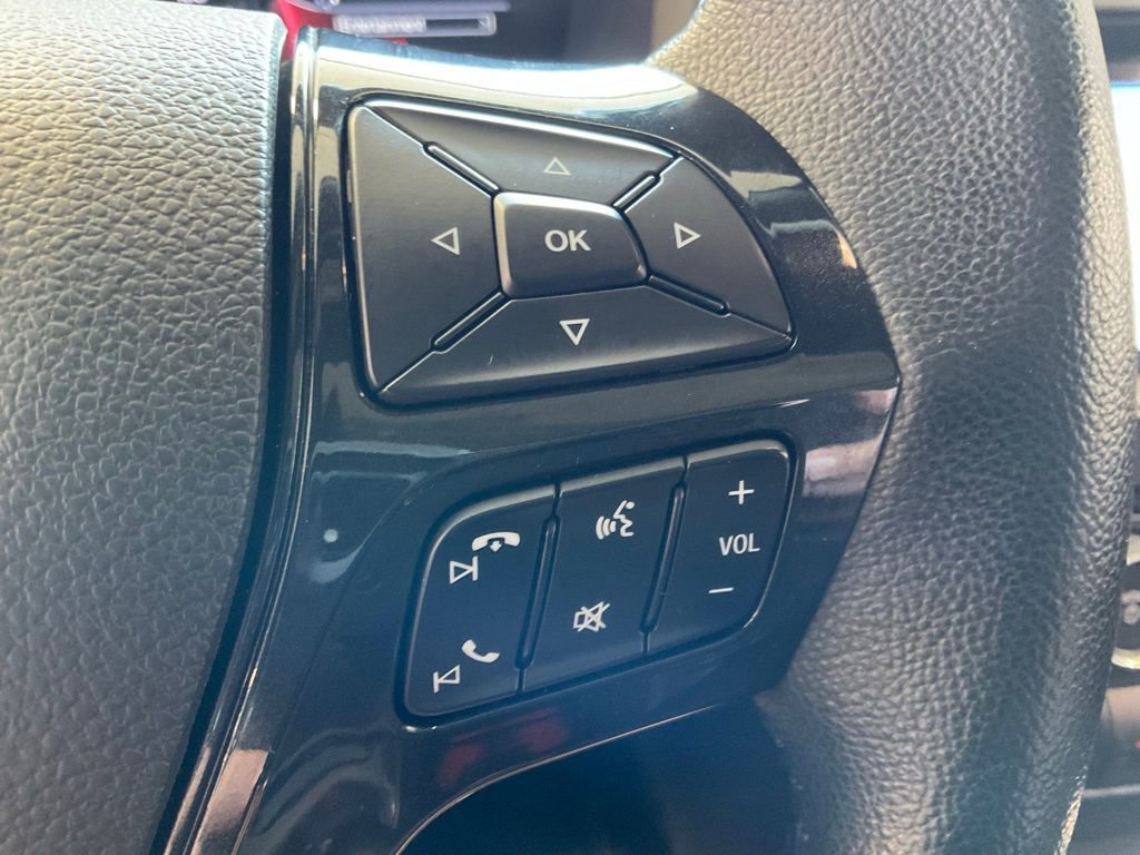 Used 2018 Ford Explorer XLT w/ Equipment Group 202A image 12