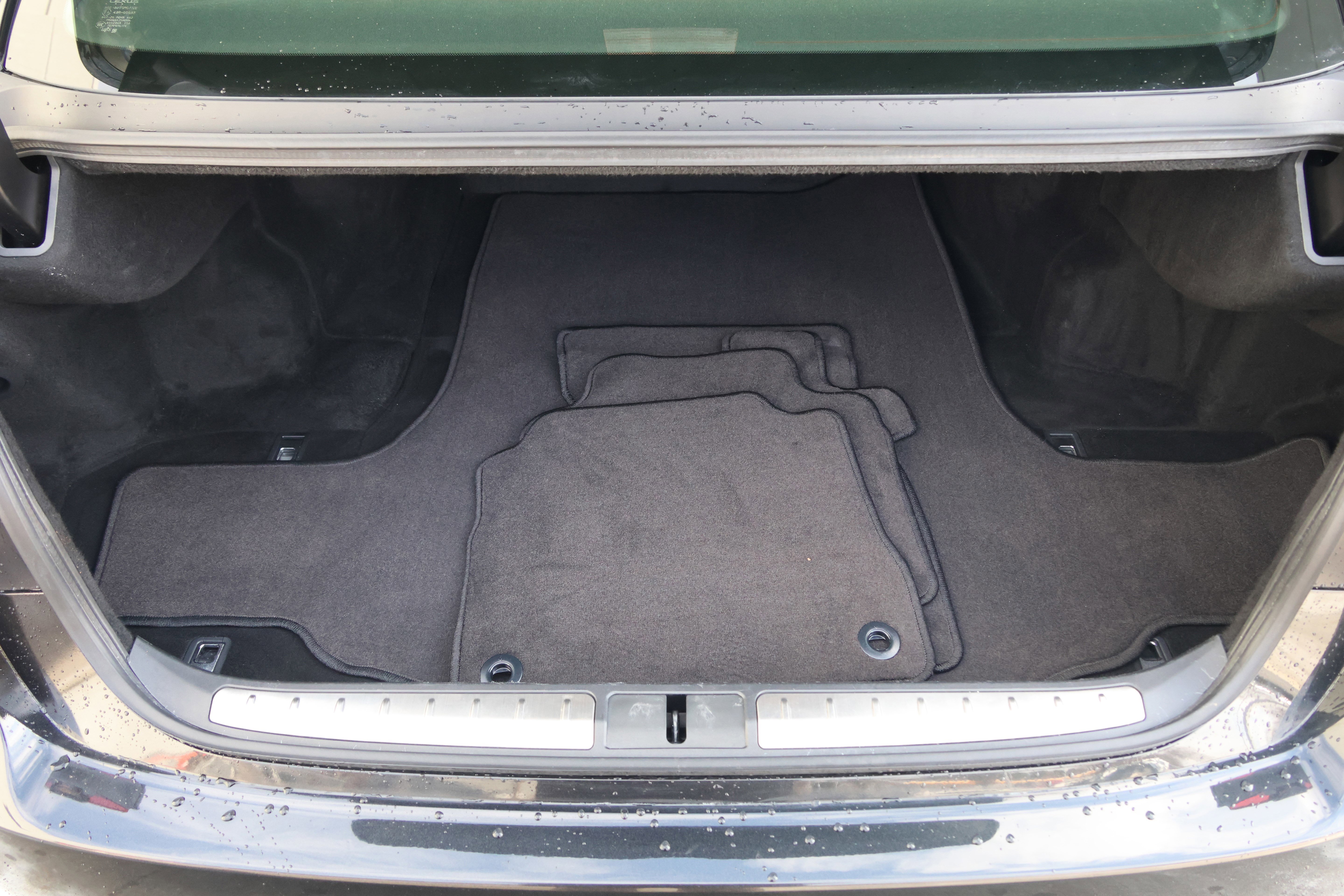 Certified 2023 Lexus LS 500 AWD w/ Interior Upgrade Package image 34