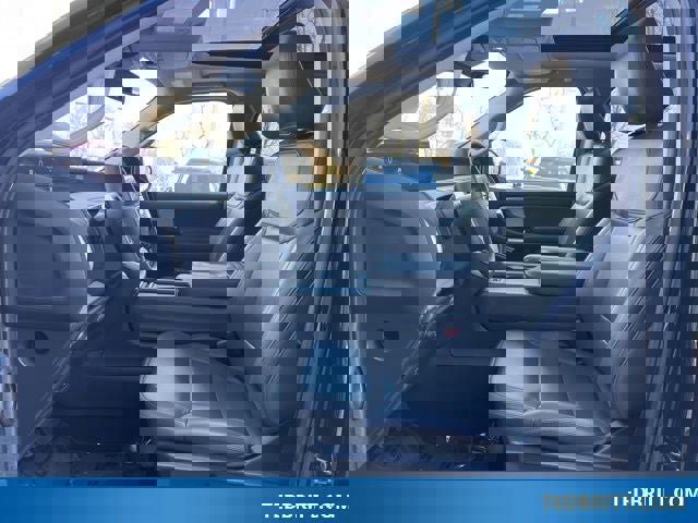 Certified 2025 Ford Expedition Max Active image 24