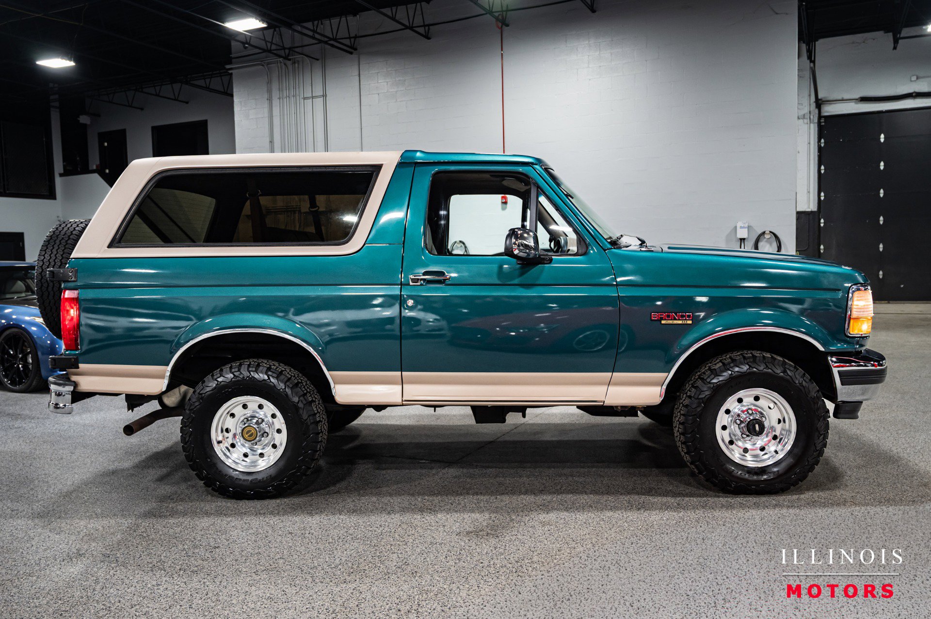 Used 1996 Ford Bronco Eddie Bauer image 6