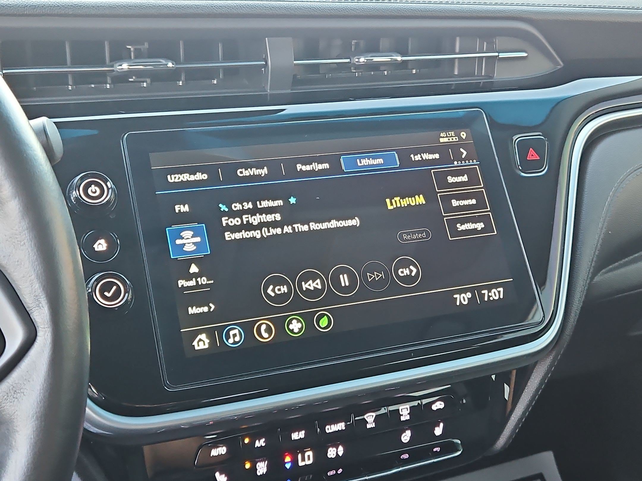 Certified 2023 Chevrolet Bolt LT w/ Infotainment Package FWD image 18