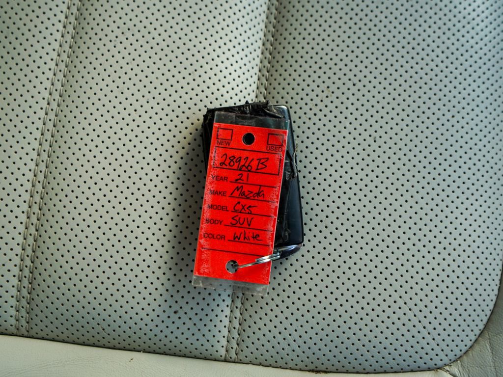 Used 2021 MAZDA CX-5 Grand Touring image 36