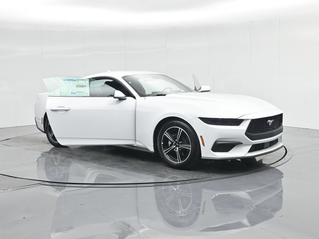 Certified 2025 Ford Mustang Coupe RWD image 31