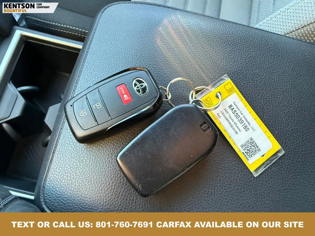 Used 2025 Toyota 4Runner TRD Off-Road image 39