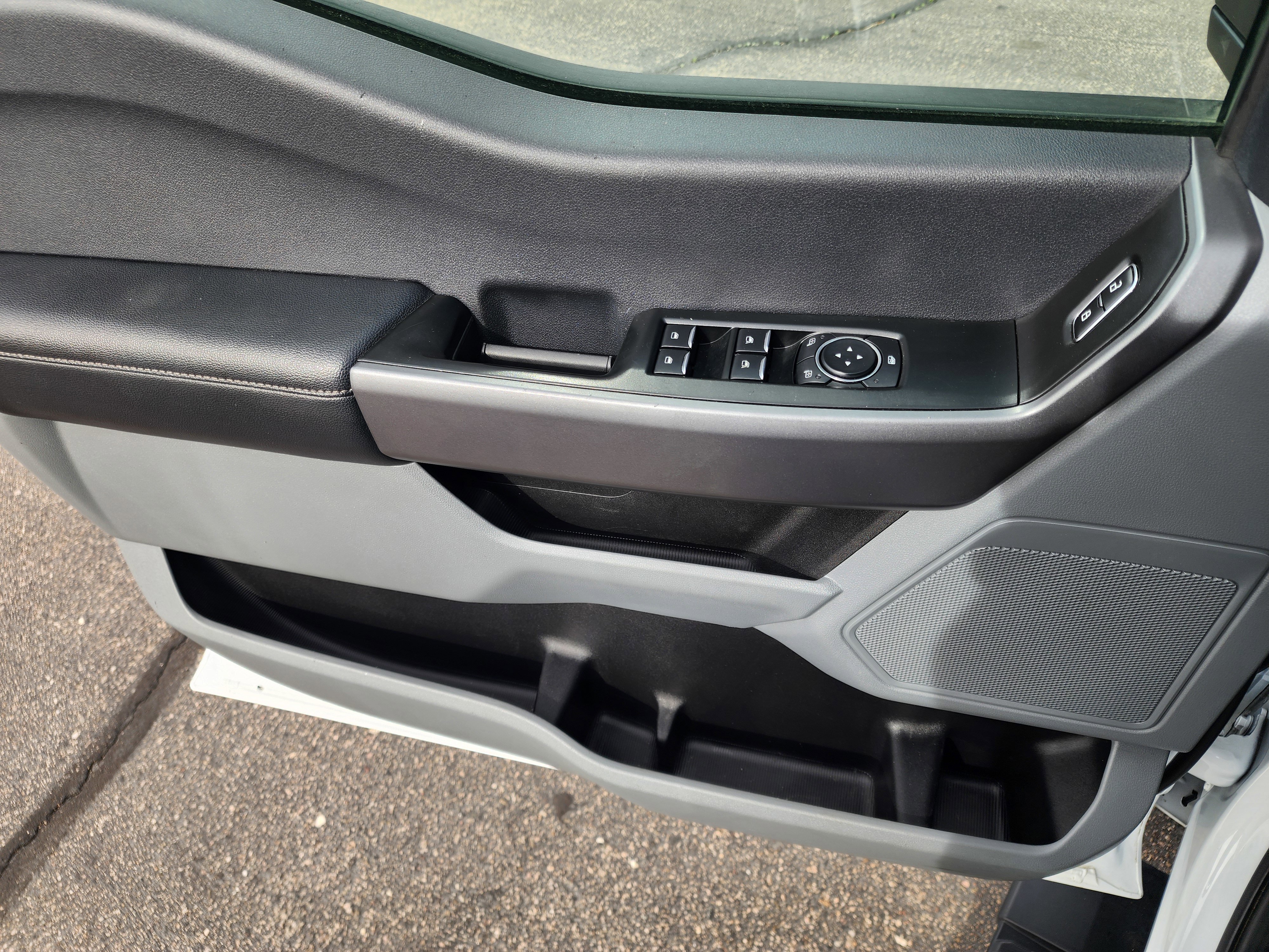 Used 2026 Ford F350 XLT AWD/4WD image 19