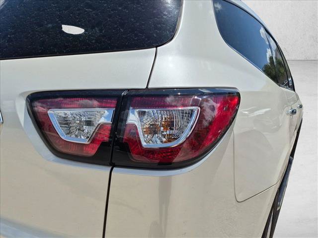 Used 2014 Chevrolet Traverse LT w/ All-Star Edition FWD image 28