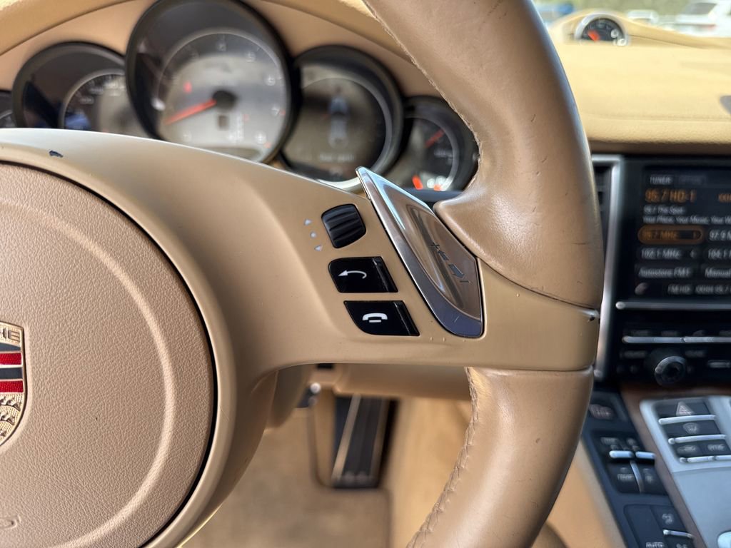 Used 2014 Porsche Panamera S RWD image 15