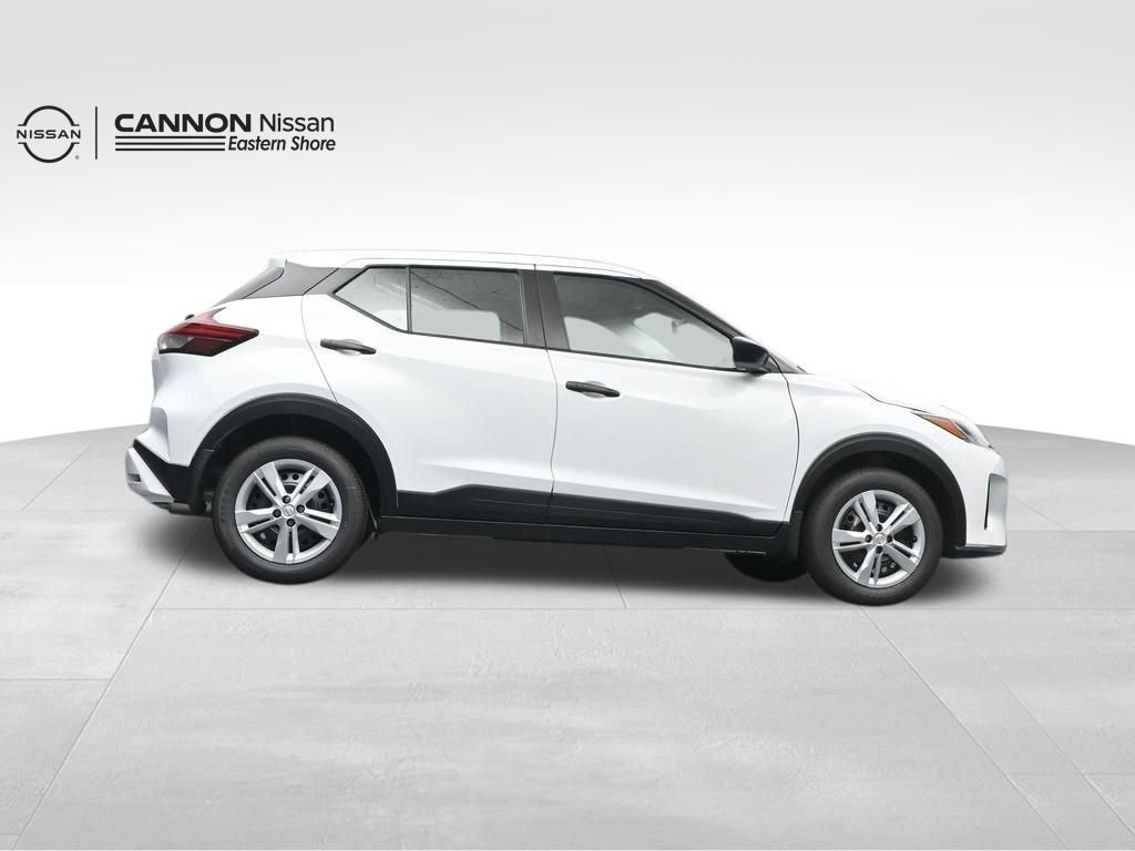 New 2025 Nissan Kicks Play S FWD image 35