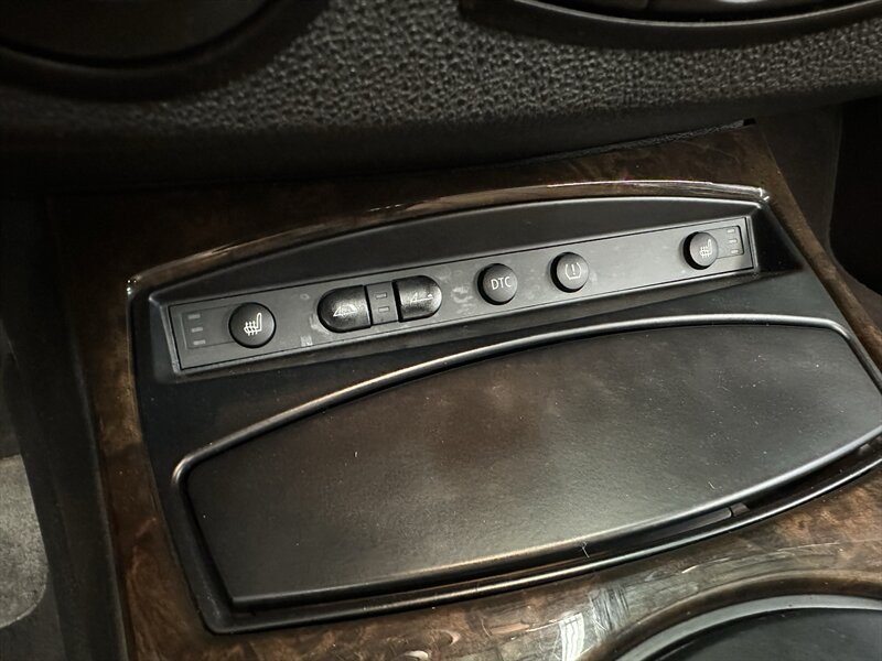 Used 2007 BMW Z4 3.0si RWD image 16