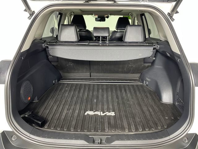 Used 2019 Toyota RAV4 Limited AWD/4WD image 18