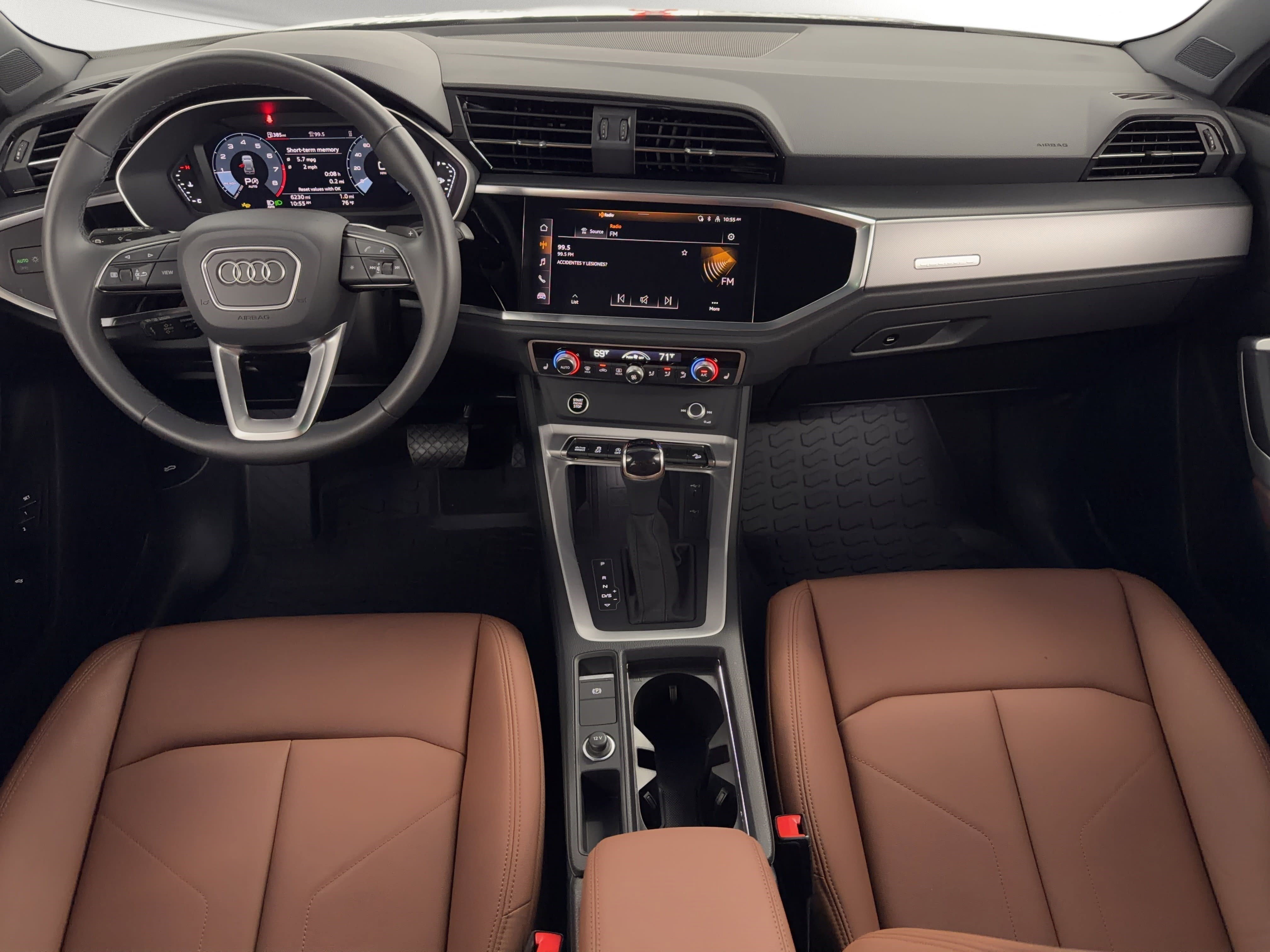 Used 2025 Audi Q3 2.0T Premium w/ Convenience Package image 19