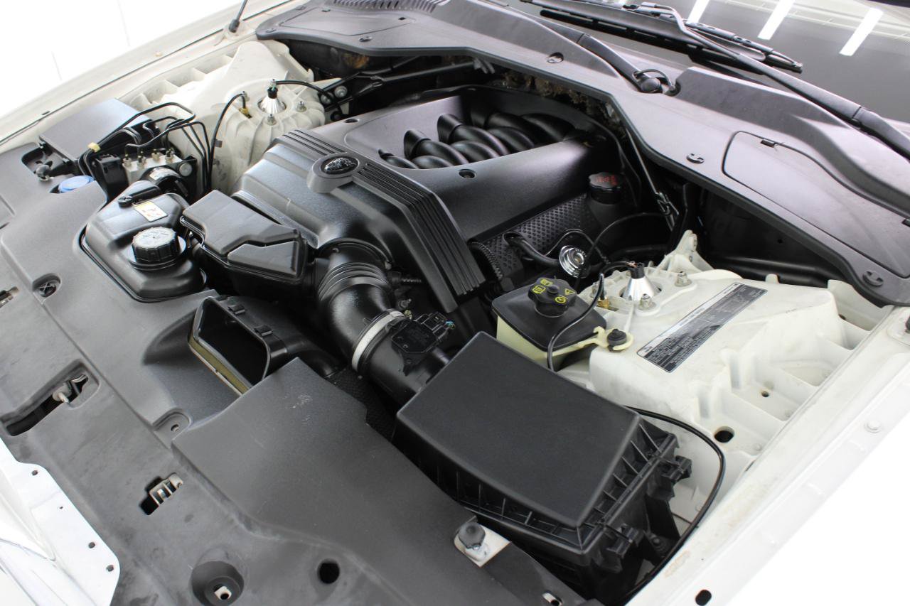 Used 2005 Jaguar XJ Vanden Plas RWD image 76