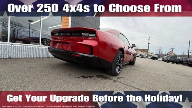 Used 2024 Dodge Charger Daytona R/T w/ Plus Group AWD/4WD image 15