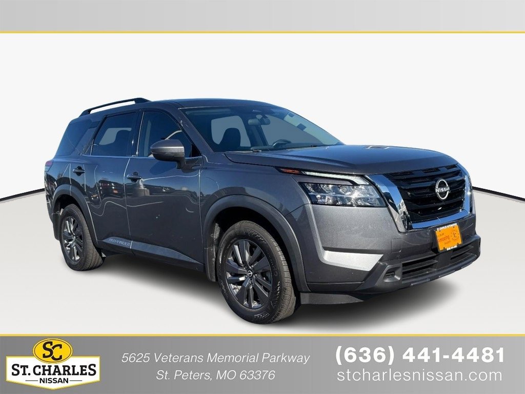 Used 2022 Nissan Pathfinder SV