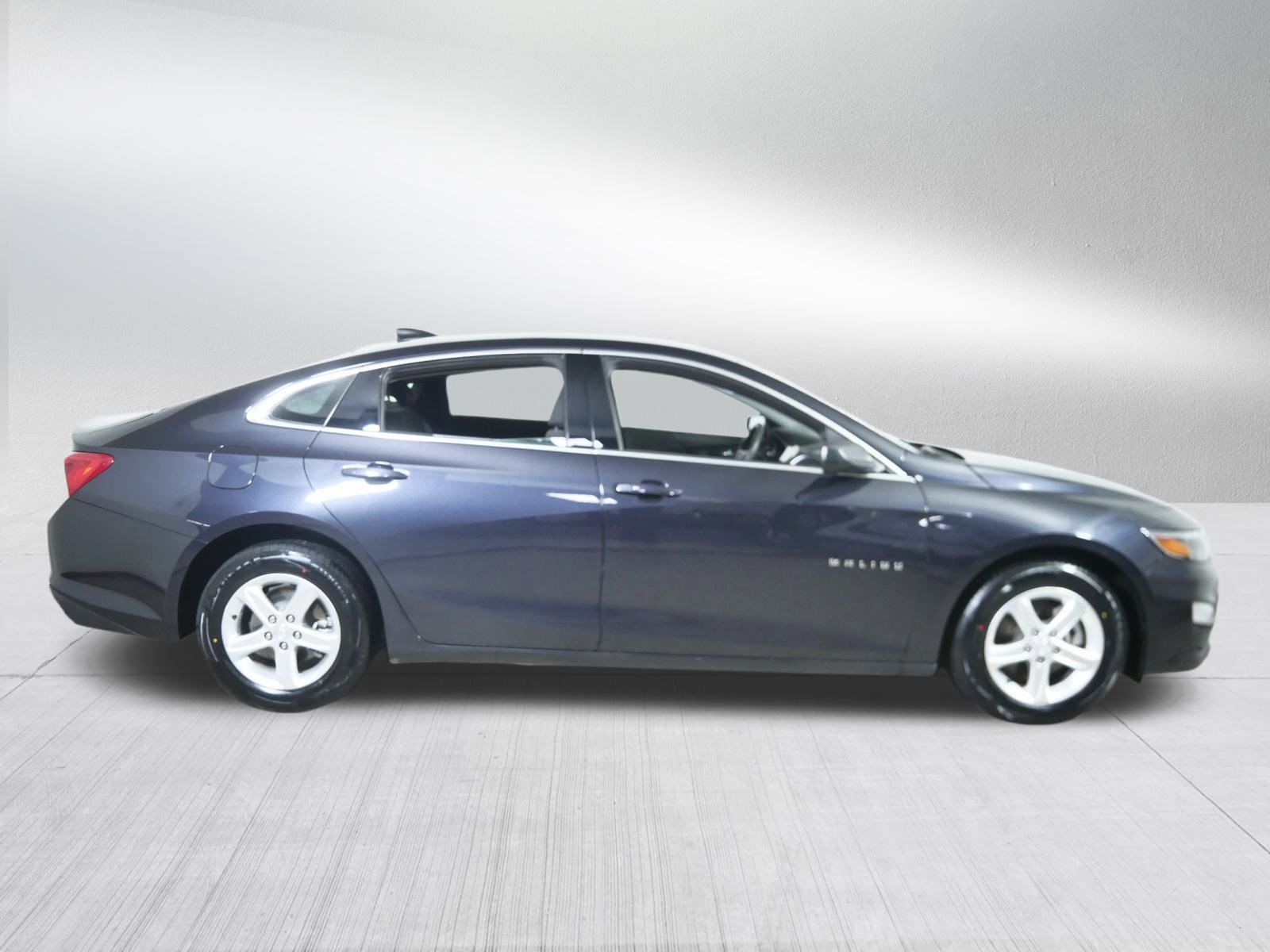 Used 2023 Chevrolet Malibu LS image 8