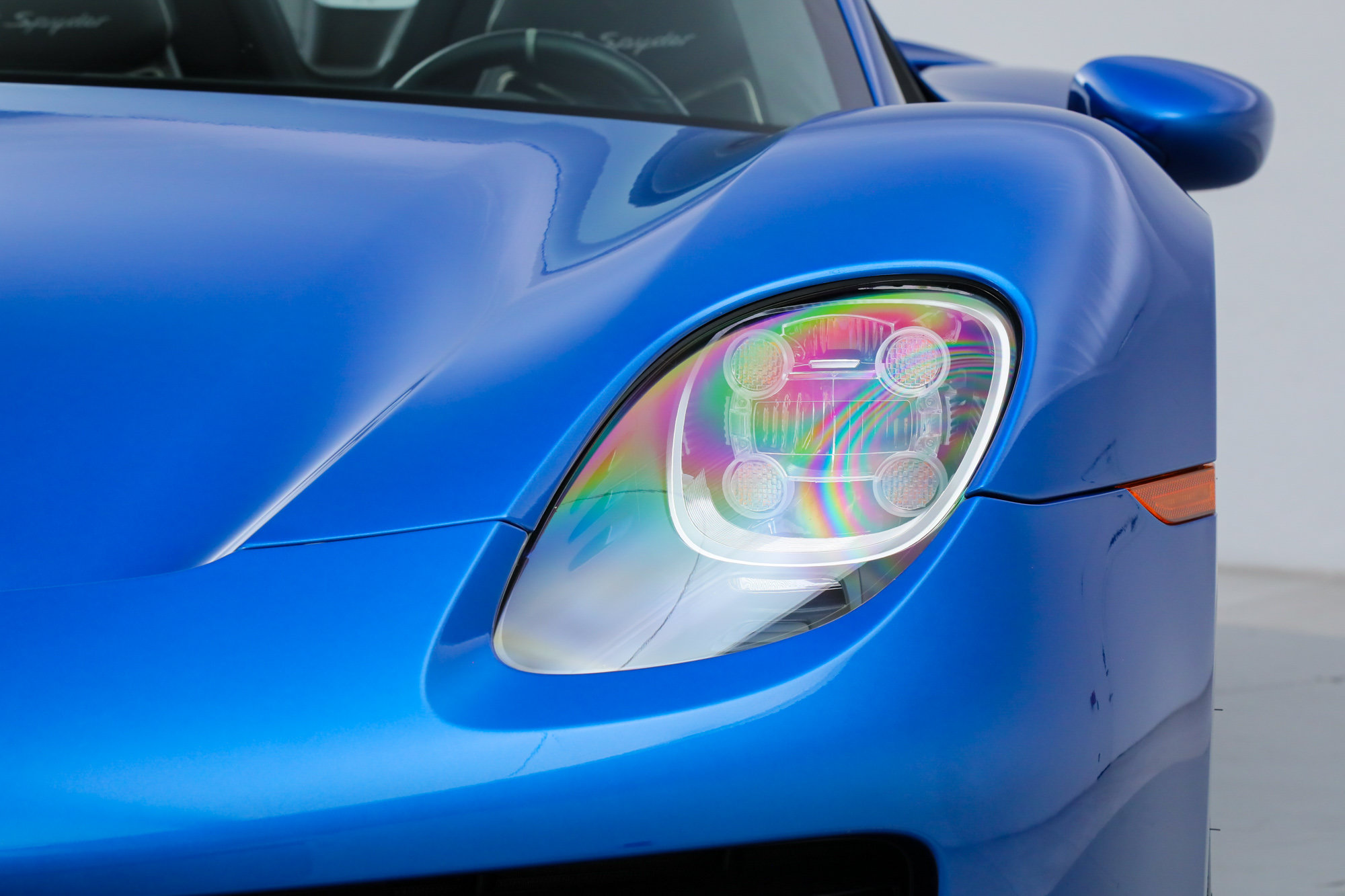 Used 2015 Porsche 918 Spyder AWD/4WD image 12