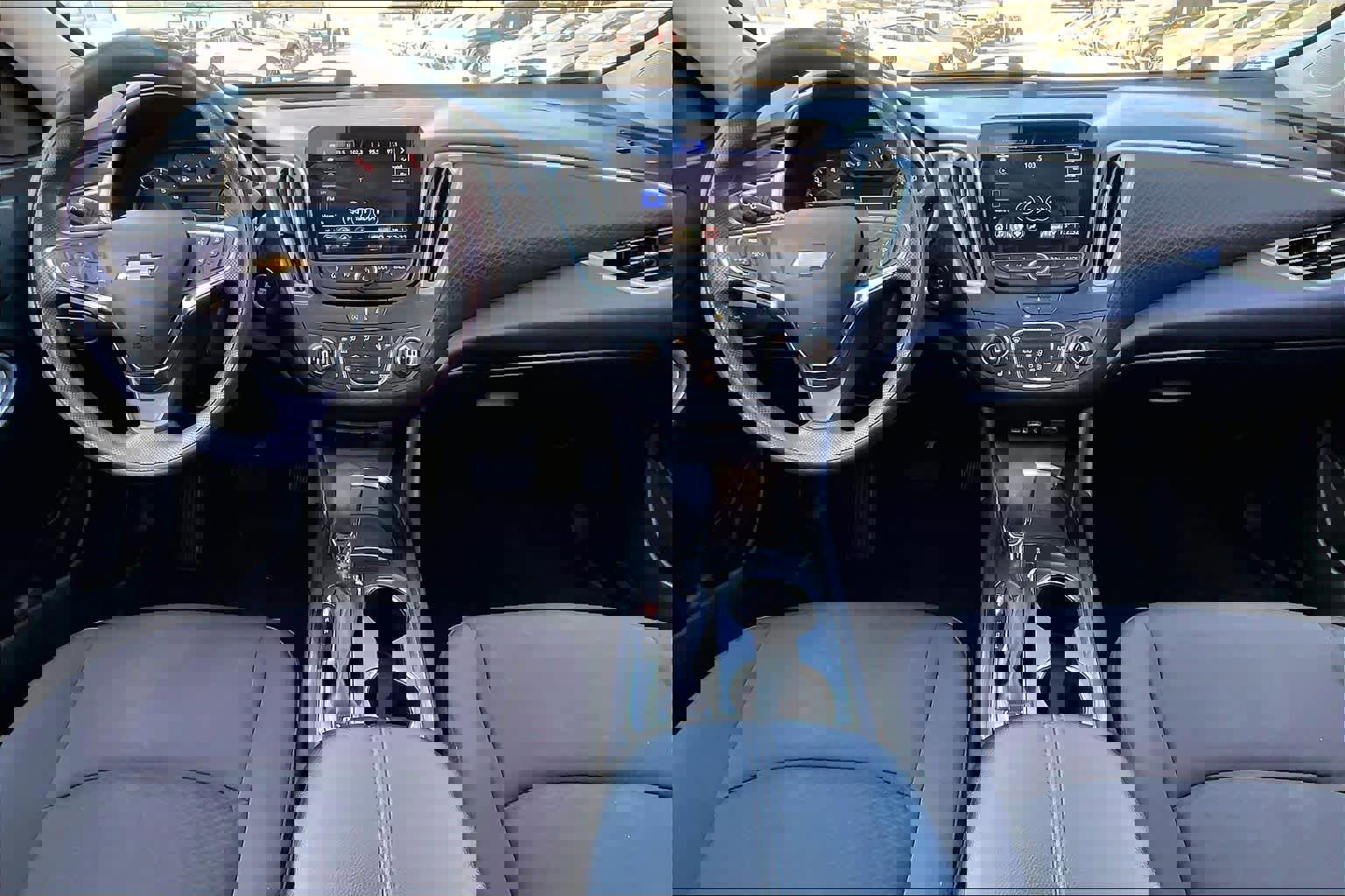 Used 2023 Chevrolet Malibu LT image 14