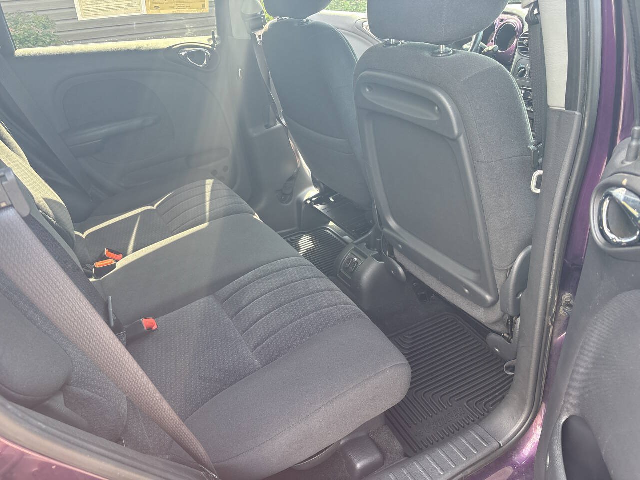 Used 2004 Chrysler PT Cruiser FWD image 9