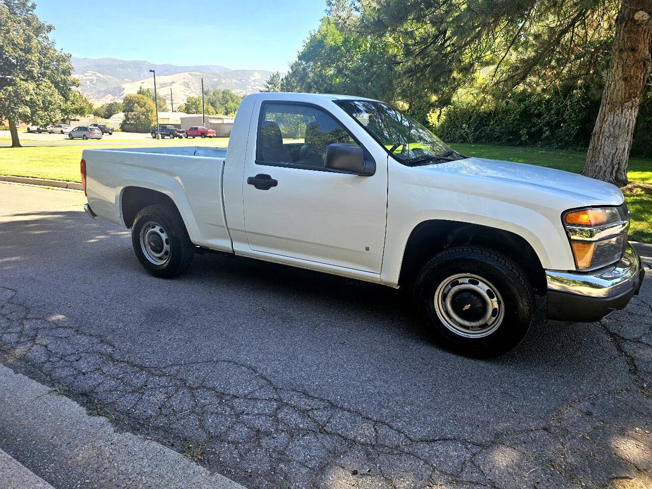 Used 2006 Chevrolet Colorado W/T image 2