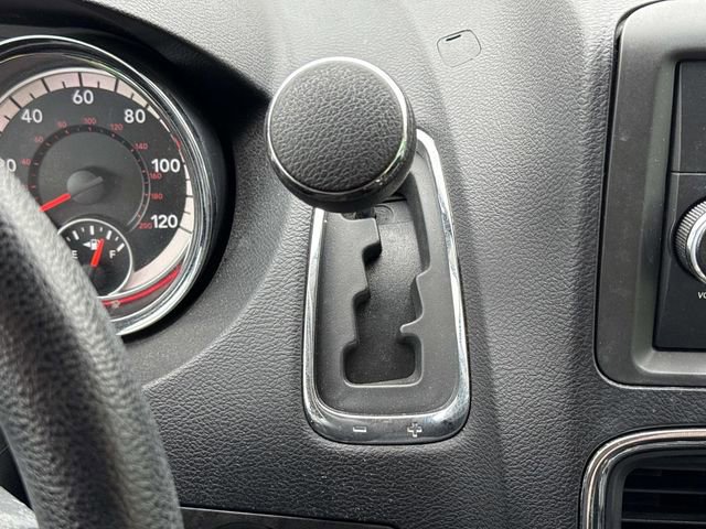 Used 2015 Dodge Grand Caravan American Value Package image 22