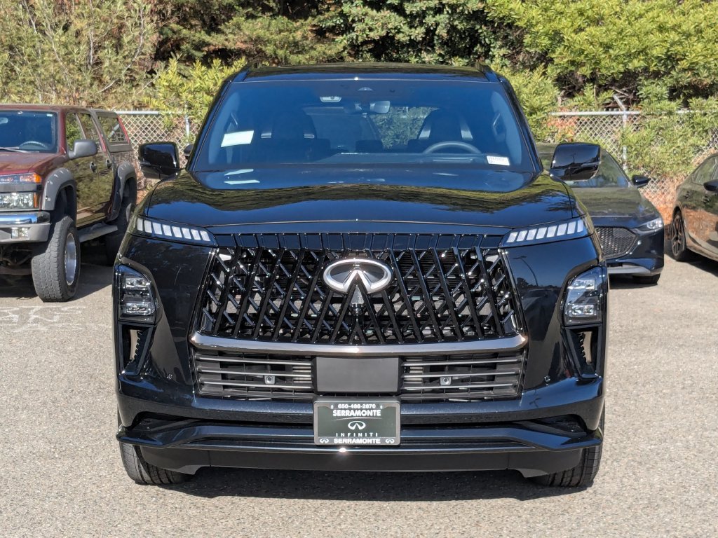 New 2027 INFINITI QX80 Sensory AWD/4WD image 3