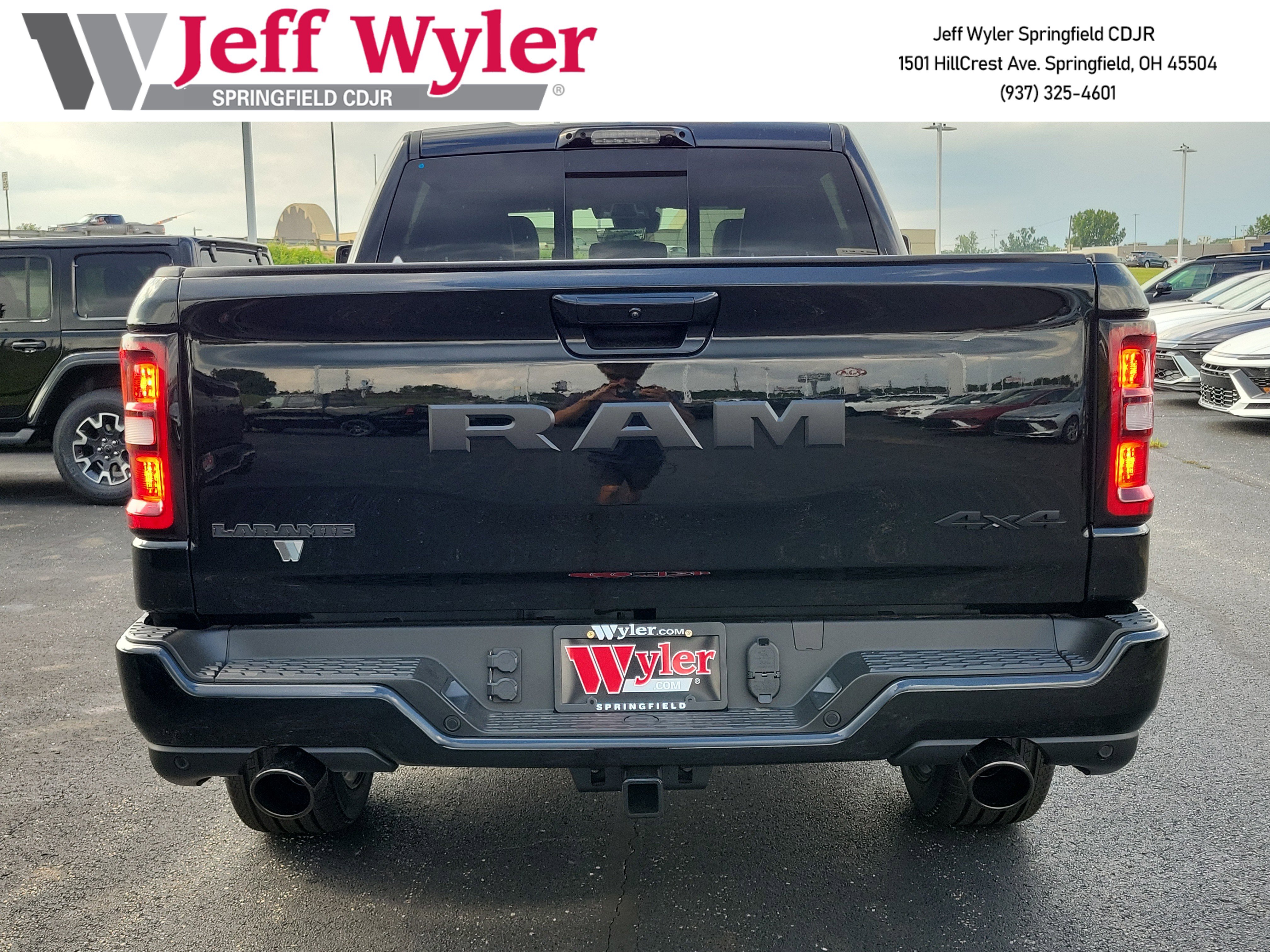 New 2026 RAM 1500 Laramie w/ Night Edition image 4