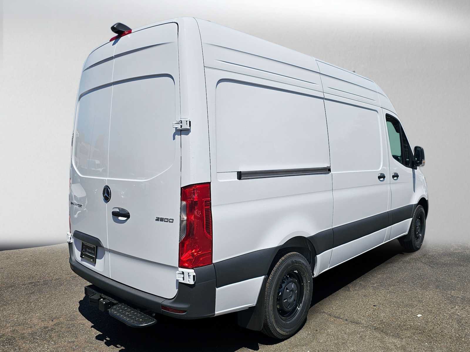 New 2026 Mercedes-Benz Sprinter 2500 image 3