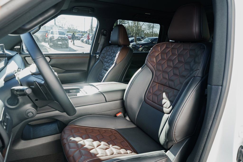 New 2026 Nissan Armada Platinum AWD/4WD image 21