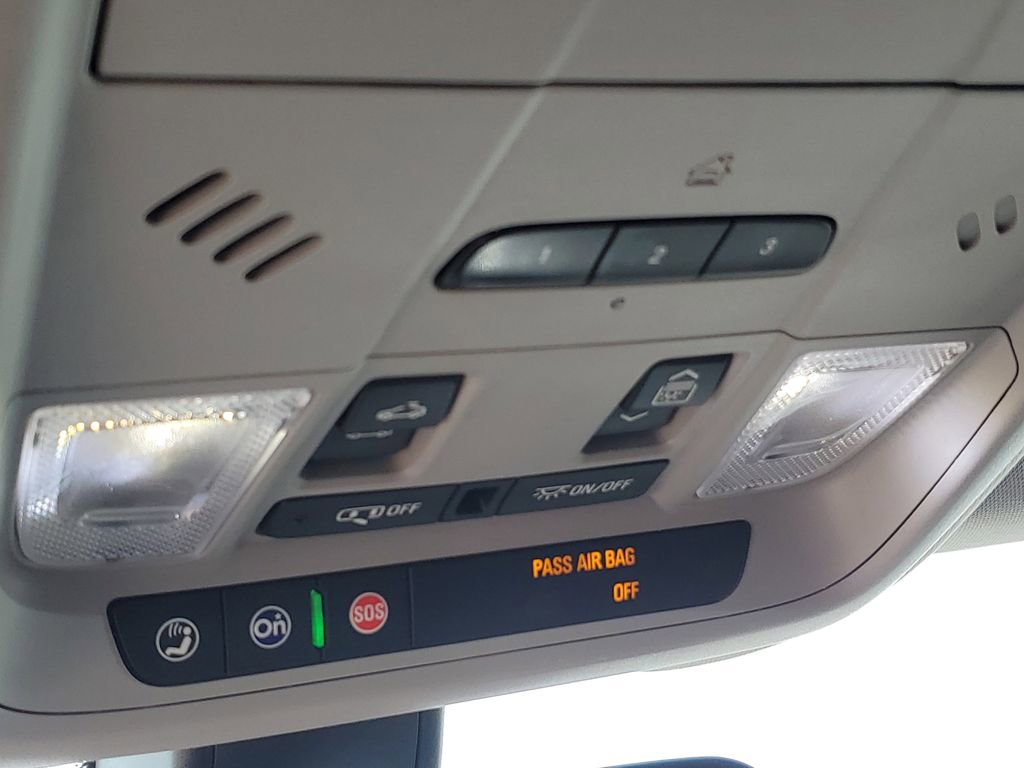 Used 2018 Chevrolet Equinox LT w/ Sun & Infotainment Package AWD/4WD image 23