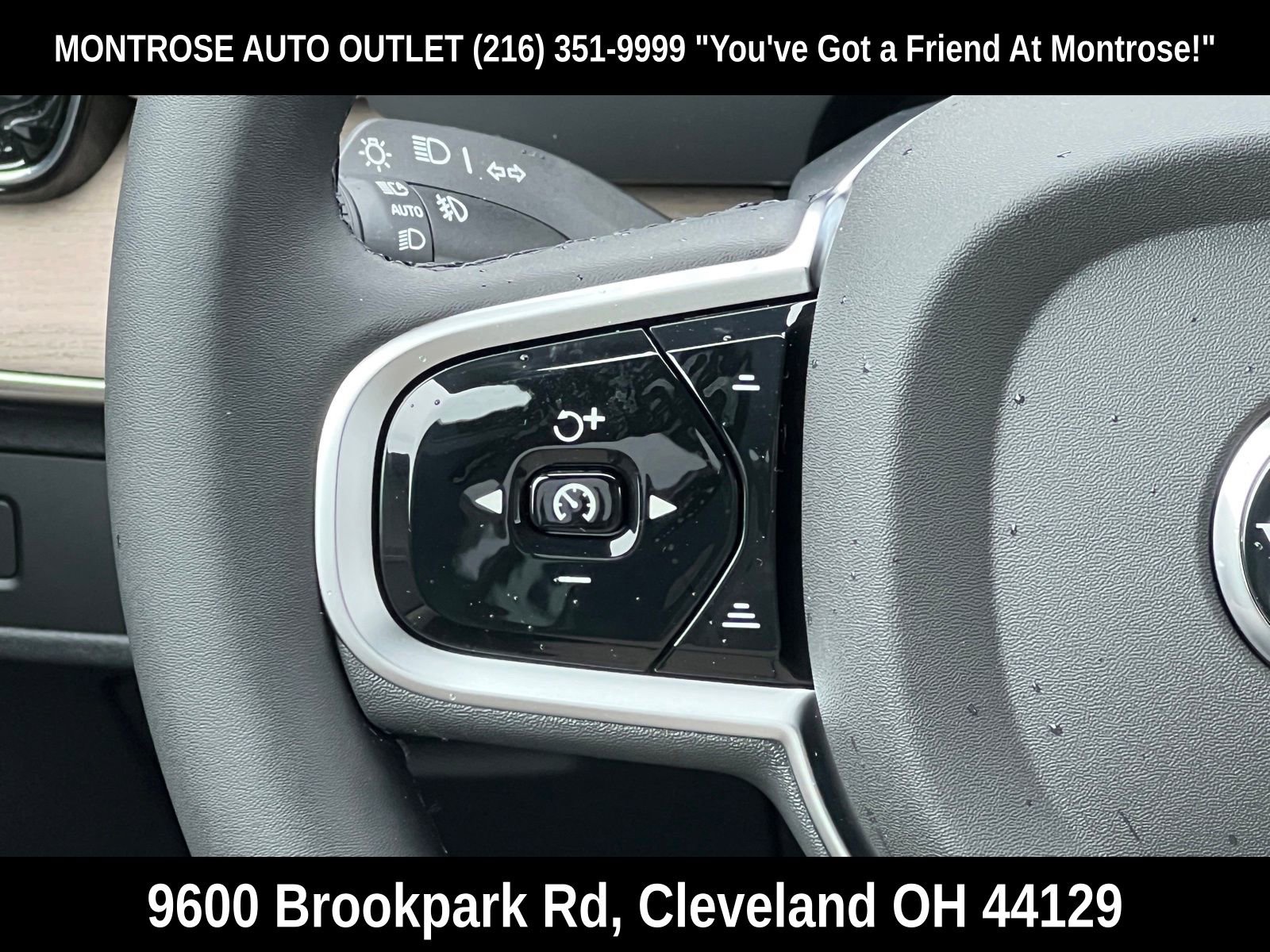 New 2026 Volvo XC90 B6 Plus w/ Protection Package Premier AWD/4WD image 28