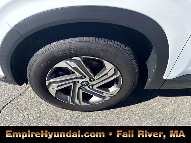Used 2023 Hyundai Santa Fe SEL w/ Cargo Package image 12