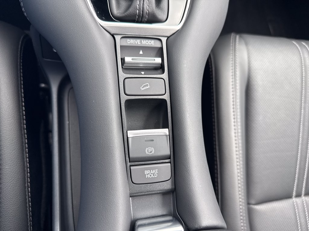 Used 2026 Honda HR-V EX-L image 28