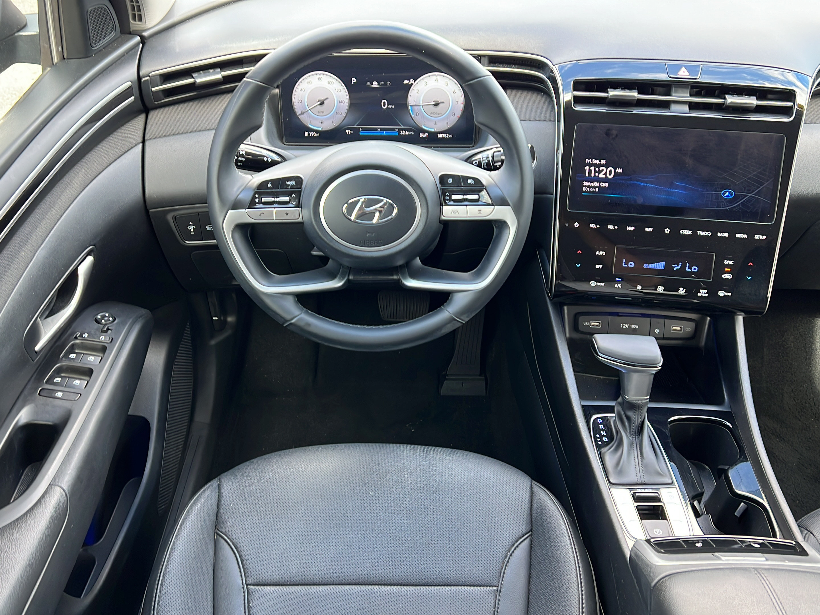 Certified 2024 Hyundai Tucson SEL w/ Convenience Package FWD image 15