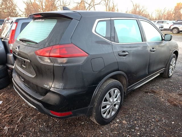 Used 2018 Nissan Rogue S image 5