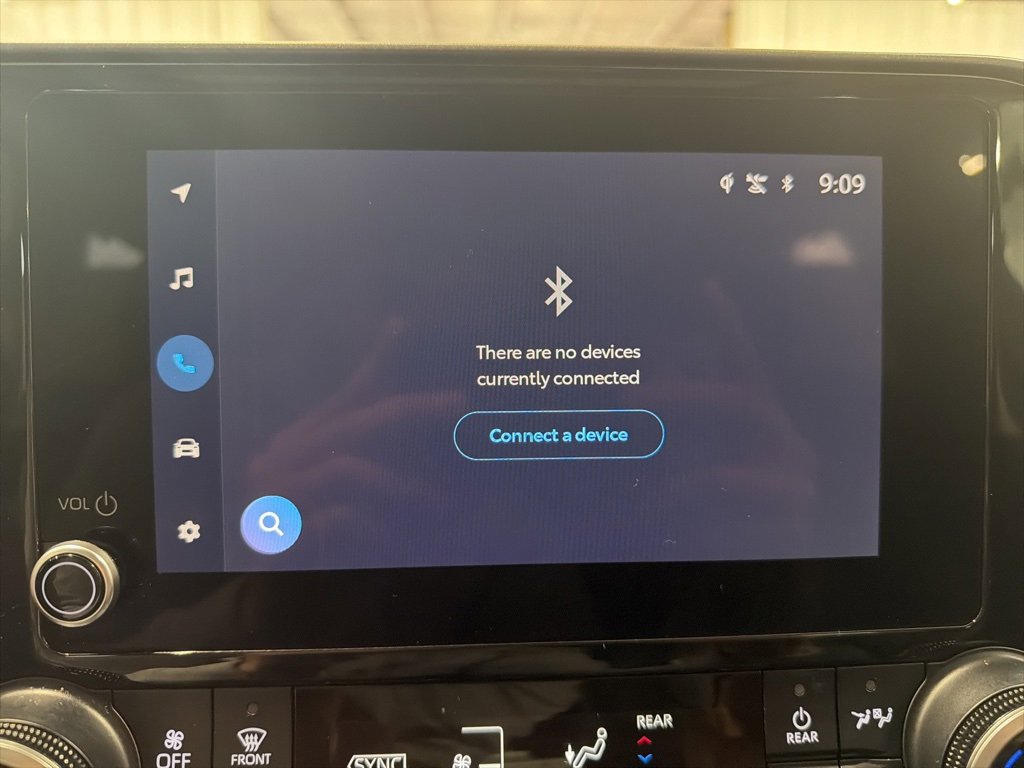 Used 2024 Toyota Highlander XLE image 28