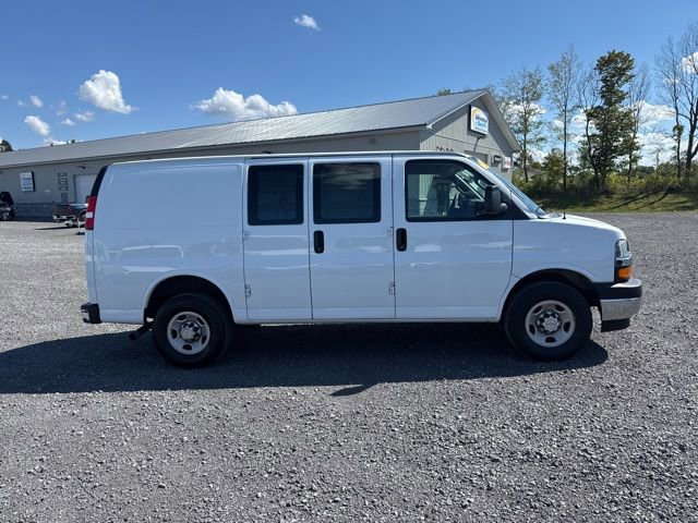 Used 2023 Chevrolet Express 2500 w/ Driver Convenience Package RWD image 9