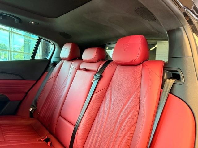 Used 2023 Maserati Grecale Modena AWD/4WD image 9