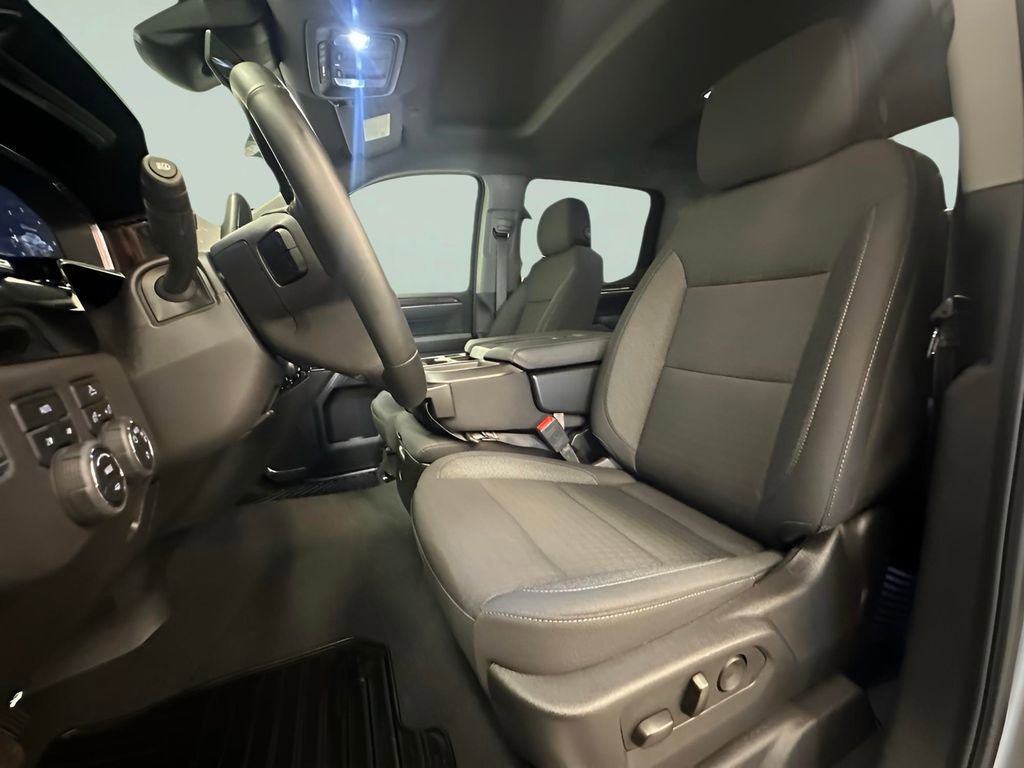 Certified 2025 Chevrolet Silverado 1500 LT image 20