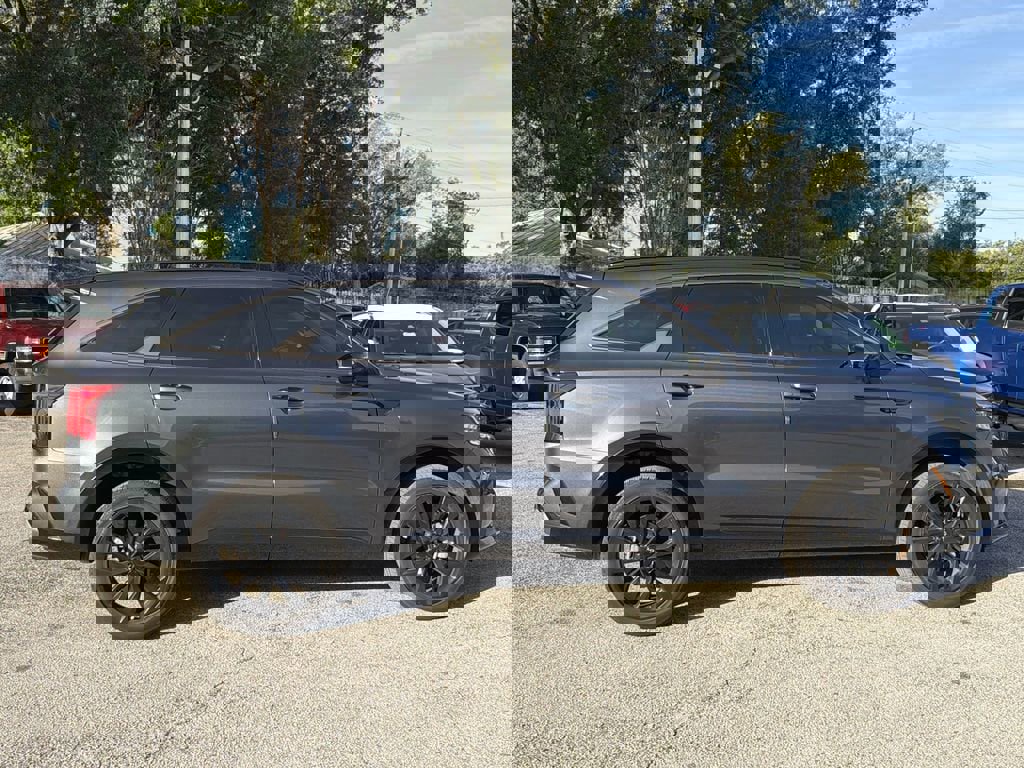 Certified 2023 Kia Sorento SX image 7