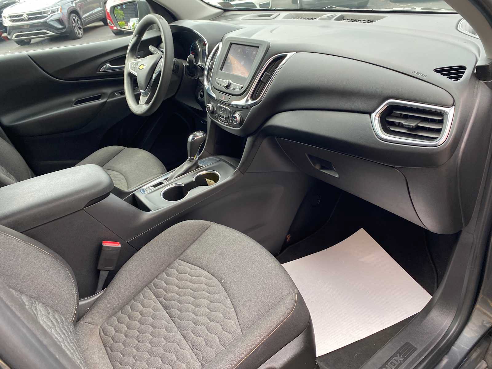Used 2021 Chevrolet Equinox LT FWD image 23